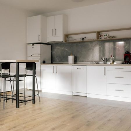 Backspace Apartments Vrsac Bagian luar foto